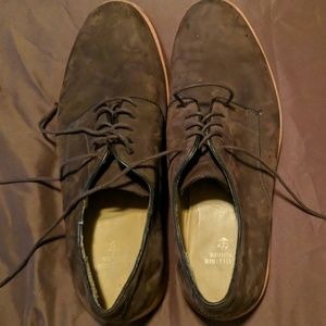 Brooks Brothers size 11 suede shoes